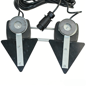 Juego de Bombillas Reflectantes Triangulares de Repuesto para <span class=keywords><strong>Remolque</strong></span> Europeo GO, para Luces Traseras de Camiones y Furgonetas, Combinación Roja, 12V/24V, Shandong - Product Image 4
