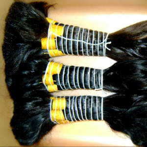 Extensiones de Cabello Remy de Grado Remy, Cabello Indio con Ondas Suaves, Sin Procesamiento Químico, Doble Trama a Máquina, Disponible en Todos los Colores - Product Image 1