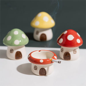 Cendriers en céramique en forme <span class=keywords><strong>de</strong></span> maison <span class=keywords><strong>de</strong></span> champignon personnalisés - Accessoires pour fumeurs OEM/ODM avec couleur <span class=keywords><strong>de</strong></span> toit personnalisable - Product Image 1