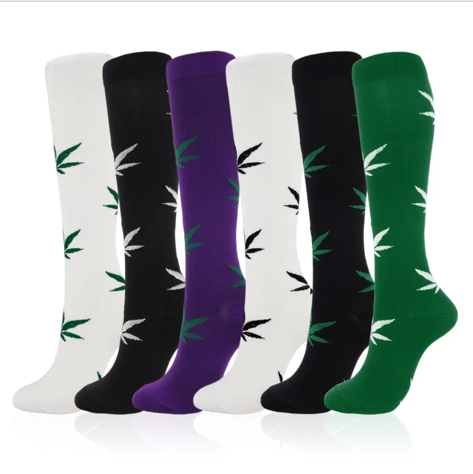 Soxtown Fabrikant Custom Borduren Logo Weed Socken Mannen Lange Sport Compressie Sokken