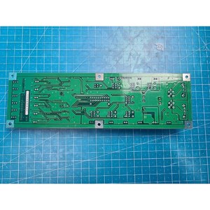 Capteur photoélectrique TEL TPFB402-1 / EXTFANIF 3M80-003127-11, utilisé comme pièce détachée pour équipement semi-conducteur d'époque - Product Image 3