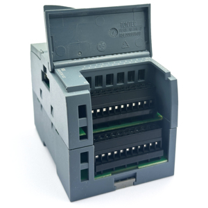 Vàng người bán 6ES7223-1BL32-0XB0 S7-1200 loạt PLC điều khiển mới ban đầu kho kho 6es7 223-1bl32-0xb0 - Product Image 4