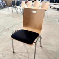 Chaise en contreplaqué moderne et durable avec dossier ergonomique, empilable, pour l'école, le bureau à domicile et les espaces commerciaux