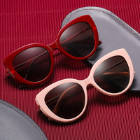 95336 TR90 femmes polarisées Clip sur lunettes de soleil cadre oeil de chat UV400 lunettes femme aimant conduite lunettes noir rouge cadre
