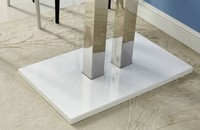 Matériau MDF de haute qualité avec peinture haute brillance Table de bar avec table de cocktail au design moderne et élégant pour la maison ou les événements