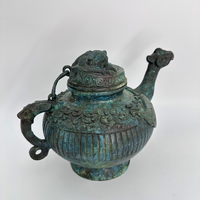 Marchandises anciennes personnalisées en bronze Artisanat de grande valeur artistique pour la décoration de musée Pot de coq céleste Artisanat historique en métal