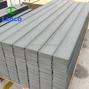 Il decking esterno della plancia goffrata wpc è pavimentazione del patio di decking composita di plastica di legno solido 3d