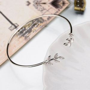 Brazalete Abierto Ajustable de Aleación de Zinc con Dije de Hoja para Mujer, Chapado en Plata/Oro, Inoxidable, de Moda, Casual/Deportivo, <span class=keywords><strong>Jiesheng</strong></span> - Product Image 3