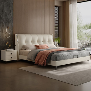 <span class=keywords><strong>Lit</strong></span> double italien <span class=keywords><strong>de</strong></span> luxe moderne et léger en cuir <span class=keywords><strong>de</strong></span> qualité supérieure pour adultes <span class=keywords><strong>Lit</strong></span> King Size rembourré doux au design artistique simple pour maître - Product Image 1