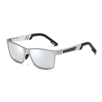 Lunettes de soleil polarisées pour hommes, monture en métal tendance, lunettes carrées pour le cyclisme, la conduite, les voyages et les sports