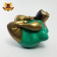 Offre Spéciale Taille Personnalisée Célèbre Grosse Femmes Statue Sculpture En Bronze Herbe En Métal grandeur nature pour la Décoration Extérieure