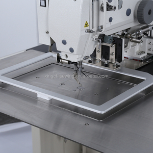 Machine à coudre industrielle entièrement automatique à point noué à grande vitesse, à lit plat, avec moteur à aiguille, pour motifs de visières de casquettes de baseball - Product Image 6