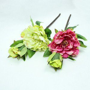 Fournitures en gros pour <span class=keywords><strong>fleuriste</strong></span> arrangement de pièce maîtresse de mariage 2 têtes blanc rose rouge vraie touche soie pivoine fleur artificielle - Product Image 2