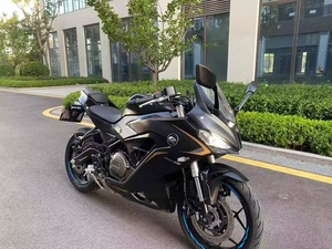 QJMOTOR SRK250 250cc 并联双缸 ABS KYB 单摇臂运动摩托车 适合初学者 适合日常通勤 - Product Image 1