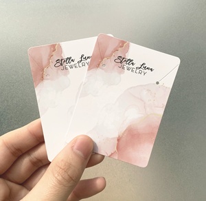 ป้ายแขวนเครื่องประดับสีชมพูทำจากกระดาษหนาสำหรับแสดงต่างหูและสร้อยคอ บรรจุภัณฑ์หรูหราแบบกำหนดเองสำหรับขายส่ง - Product Image 2