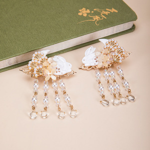 Bonita pinza para el pelo con forma de conejito y borlas, accesorio para el pelo estilo Hanfu, nueva pinza lateral de estilo chino, tocado retro para niñas - Product Image 2