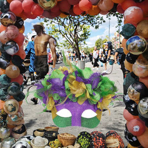 Máscara de Media Cara de PVC de Lujo para Mujer con <span class=keywords><strong>Plumas</strong></span> y Flores, Estilo Veneciano, para Fiesta, Carnaval, Halloween, Verde - Product Image 3