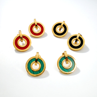 Ensemble Luxe de 4 Pièces Bijoux Acier Inoxydable Plaqué Or 18K Vente en Gros, Numéro Romain Couleur Acrylique Accessoires Chaîne Maille Cubaine pour Femme