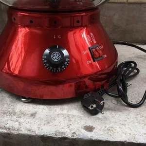 Petite Fontaine à Chocolat Commerciale à 5 Niveaux 220V/110V pour Fêtes, Machine à Cascade de Chocolat Rouge Fondant pour Table - Product Image 5