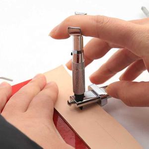 Outil de <span class=keywords><strong>bordure</strong></span> de bricolage fait main en acier plaqué couteau à découper <span class=keywords><strong>rotatif</strong></span> accessoires de <span class=keywords><strong>coupe</strong></span> de gravure rotative accessoires - Product Image 4