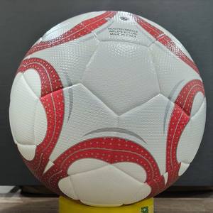 Balón de Fútbol Personalizado Profesional Tamaño 5, Cuero PU Engrosado de Alta Calidad con Unión Térmica para Entrenamiento y Partido - Product Image 6