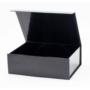กล่องพับแม่เหล็กขนาดเล็กพิมพ์โลโก้สำหรับใส่เสื้อผ้า ลดราคาพิเศษ - Product Image 3