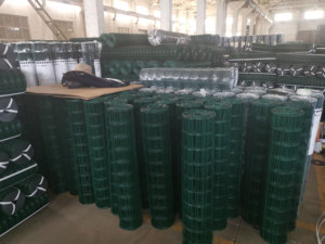 Panneau de clôture en acier Euro facile à installer avec des pinces en plastique ou en acier inoxydable pour un gain de temps - Product Image 6