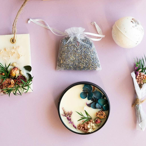 Set regalo per festa di nozze per damigelle regali di san valentino per la fidanzata candele profumate naturali regali di natale per l'amante - Product Image 2