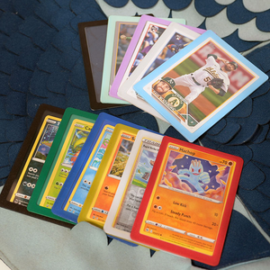 Pochettes pour cartes à collectionner personnalisées et colorées, pochettes pour cartes Lorcana, porte-cartes semi-rigides Lorcana, porte-cartes semi-rigides MTG. - Product Image 1