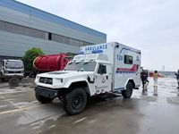 Ambulance tout-terrain 4x4 Dongfeng Warrior de Chine, véhicule de secours médical entièrement équipé avec unité de soins intensifs, camion lourd à vendre
