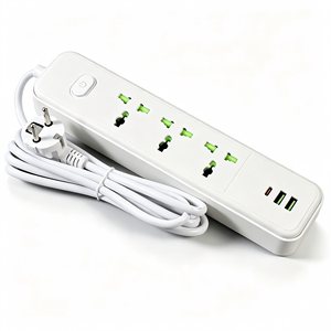 Regleta Minimalista de Plástico con 3 Tomas de Corriente, 2 Puertos USB A, 230V 16A, Interruptor Unipolar, IP20, Interruptores de Pared - Product Image 2