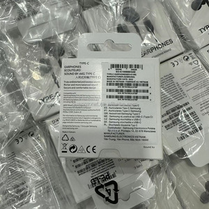 หูฟังแบบมีสาย Type-<span class=keywords><strong>C</strong></span> พร้อมไมโครโฟนและปุ่มควบคุมระดับเสียง สำหรับ Samsung Note 20 S26 Ultra และ <span class=keywords><strong>AKG</strong></span> <span class=keywords><strong>USB</strong></span> <span class=keywords><strong>C</strong></span> ขายส่งจากโรงงาน - Product Image 4