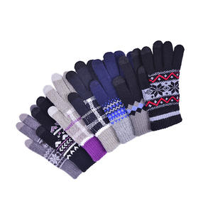 Venta al por mayor de manoplas de dedo completo de nuevo diseño bonitos guantes de punto de animales multicolor para ciclismo diario deportes actividades al aire libre - Product Image 1