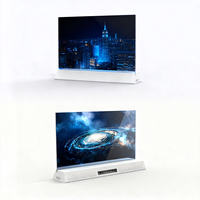 Écran OLED ultra-fin avec option tactile interactive et taille personnalisable pour signalétique d'information aéroportuaire haut de gamme
