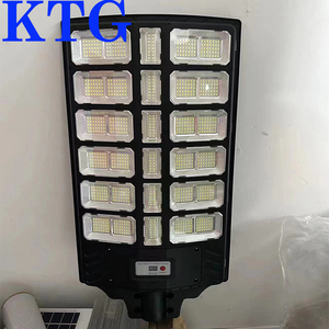 Luces solares de calle de 8000W, luces solares de gran angular para exteriores, Sensor de movimiento para exteriores, luces solares comerciales para estacionamiento, atardecer hasta el amanecer - Product Image 1