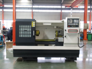 CE-Zertifizierte CK6150 Horizontale Schwerlast-Flachbett-<span class=keywords><strong>CNC</strong></span>-Drehmaschine Manuell/Hydraulisch 3-Backen-Spannfutter Hochpräzise Metallbearbeitung - Product Image 2