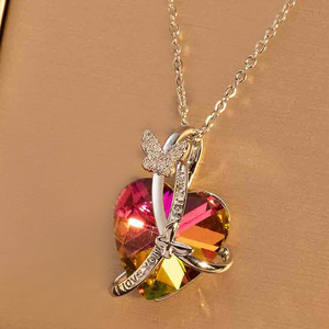 XL335 Oriole Jewelry, Cadena de Acero Inoxidable con Colgante de Mariposa y Circones, Diseño de Corazón, Estilo Minimalista, Gran Venta - Product Image 1