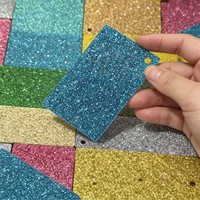 Planche en PMMA multicolore scintillante avec surface lisse, plaque acrylique brillante pour le bricolage et la production de badges personnalisés