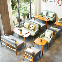 Mobilier commercial : Banquettes en bois durables, canapés, chaises, ensembles de tables et chaises de restaurant modernes, canapés pour cafés
