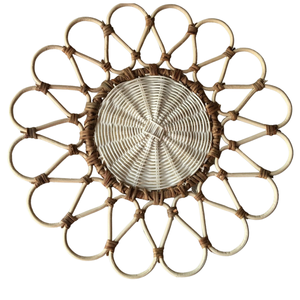 Handmade Natural Rattan Charger Plate Floral <strong>Round</strong> Placemats Flower-Shaped Rattan Mat <strong>Round</strong> Rattan <strong>Tablemats</strong> - Product Image 2