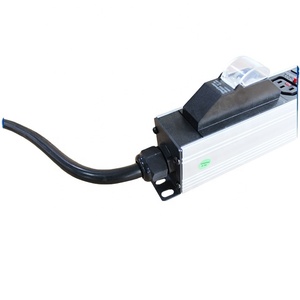 Giá đỡ PDU 8 cách IEC C13 PDU + 16A commando công nghiệp cắm 1U 19 "Đơn vị phân phối điện - Product Image 3