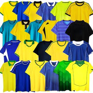<span class=keywords><strong>Maillot</strong></span> <span class=keywords><strong>de</strong></span> football rétro bon marché en gros maillots <span class=keywords><strong>de</strong></span> football <span class=keywords><strong>de</strong></span> style ancien équipe brésilienne accepter n'importe quel logo personnalisé n'importe quel nom - Product Image 1