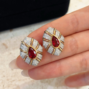 ต่างหูเพชรและทับทิมสังเคราะห์ทรงรี วินเทจ ทองคำแท้ 18K ยี่ห้อ Aazuo Luxury Jewelry เหมาะสำหรับเป็นของขวัญสำหรับผู้หญิงในงานเลี้ยงระดับสูง - Product Image 2
