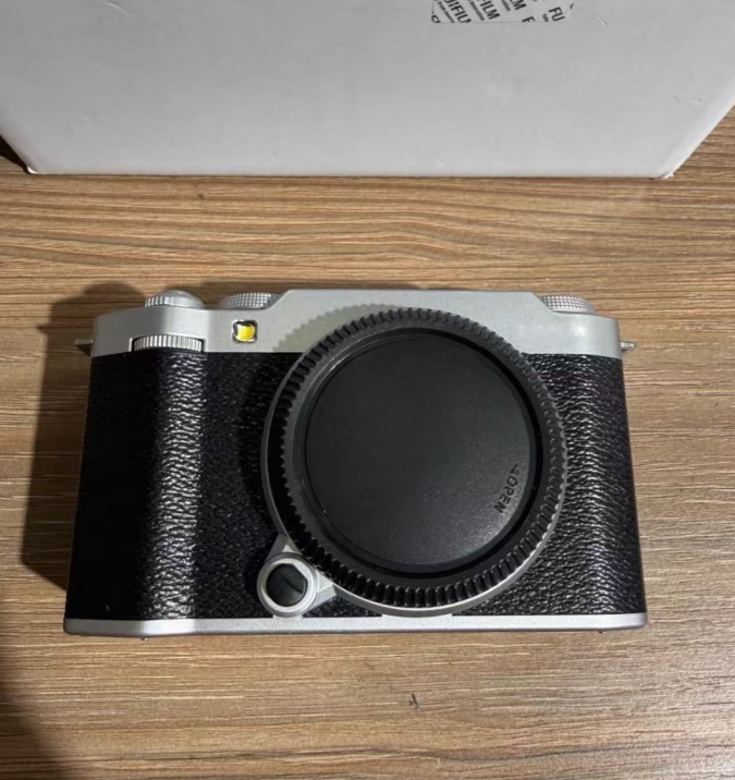 > 24.0MP