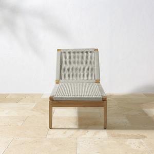 เก้าอี้อาบแดดทำจากไม้สักสีพื้นและเชือกทอสำหรับริมสระน้ำเฟอร์นิเจอร์สุดหรู - Product Image 5