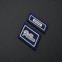 Étiquettes de vêtements en gros personnalisées avec votre logo de marque, patchs en caoutchouc PVC souple 3D écologiques, bords découpés au laser, imprimés en sérigraphie pour
