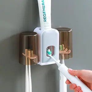 Wandtandenborstelhouder Tandpasta Dispenser Voor Badkamer Automatische Tandpasta Knijper Met Stofdichte Hoes