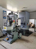 Rectifieuse à ressort en métal à affichage numérique vertical CNC de haute qualité avec composants de base moteur engrenage PLC