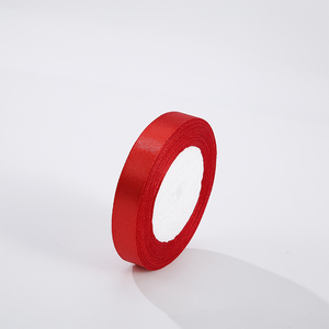 Commercio all'ingrosso della fabbrica nastro di raso in poliestere 100% rotolo faccia singola 3.8cm di larghezza in rosso per l'avvolgimento di natale tutte le dimensioni disponibili - Product Image 6
