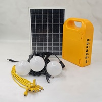 Kit d'éclairage solaire portable haute performance avec ampoules, bonne batterie et panneau solaire pour les aventures en plein air et le camping